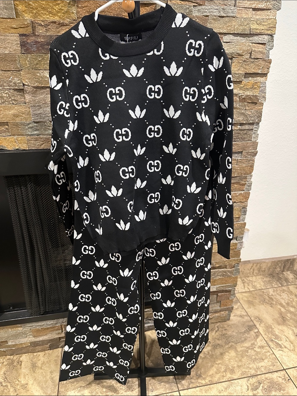 Black and White Logo Knit women’s Set one size